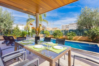 Villa With Pool in Alcudia
