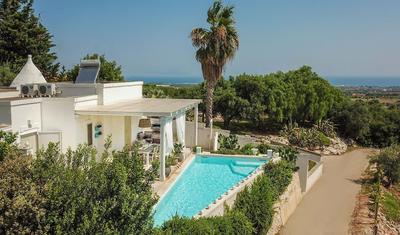TD Casa Fusella with Panoramic Pool and sea view