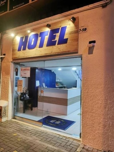 Hotel Catalina Plaza