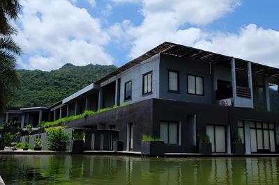 Avatar Miracle Hotel