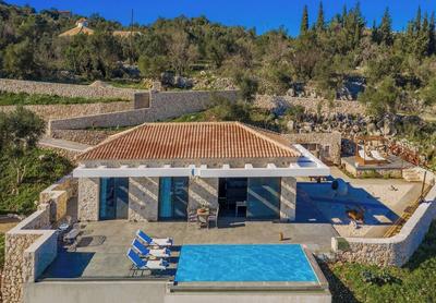 Nikolakos Villa - Pirvate Pool