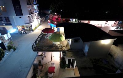 Crystalline Residence at Rasdhoo Island