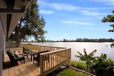 Lake House 1 in Davie main