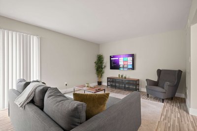 Relaxing 2BR 2BA Unit in the City