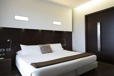 HOTEL SELENE POMEZIA