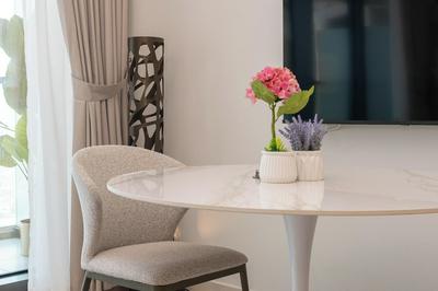 Lux BnB Aykon City