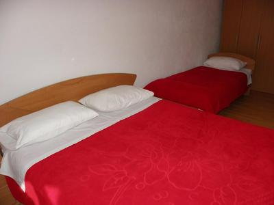 Josef - Seaview - A2 Crveni