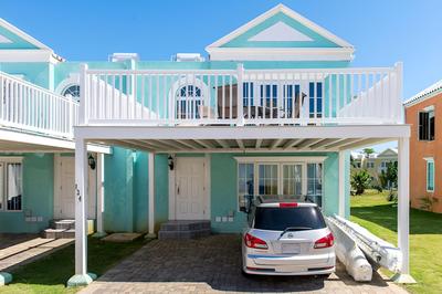 Sunshine at Little Bay Country Club