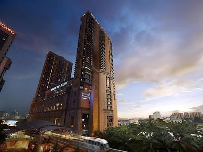 Real Point Suites at Times Square