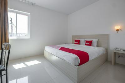 OYO 1633 Hotel Darma Nusantara 3