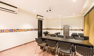 Fabhotel Prime Le Western