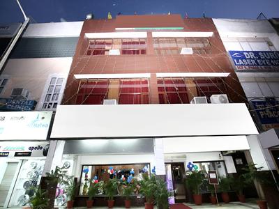 OYO 14324 Hotel towns pride