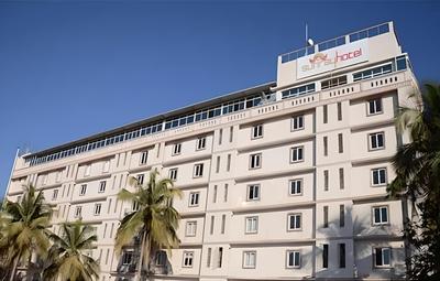 Sunray Hotel
