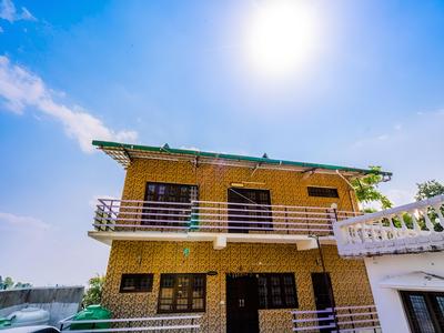 OYO 14191 Home Studio Valley View Barlow Ganj