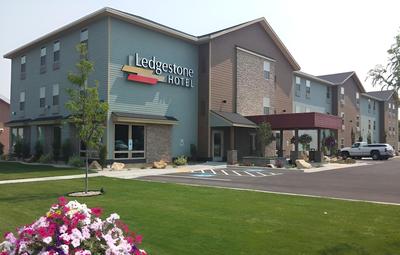 Ledgestone Suites Hotel Vernal