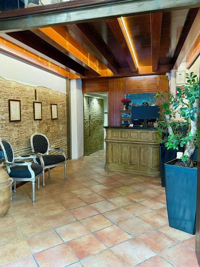 Catalina Suites Hotel