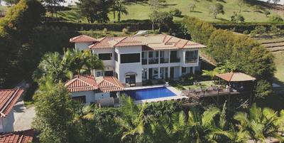 1714 Hotel  Boutique Peñol- Guatapé.