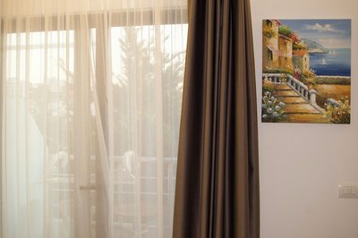 Ilio Boutique Swim Up Rooms