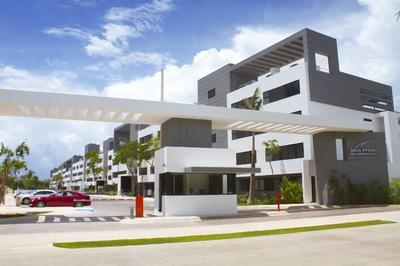 NICK PRICE by Stella Rentals