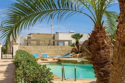 Villa Pool Apart 4 In Mellieha Bay
