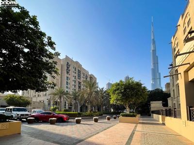 Lux 2B in Oldtown in of DT by Bnbme Homes