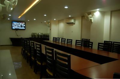 Orchid Business Luxury Hotel