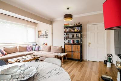Charming Flat w Balcony 5 min to Zorlu Center