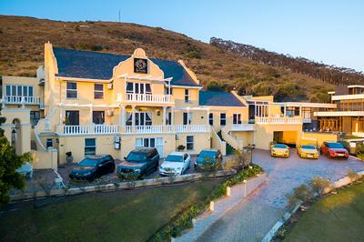 Cape Grandeur