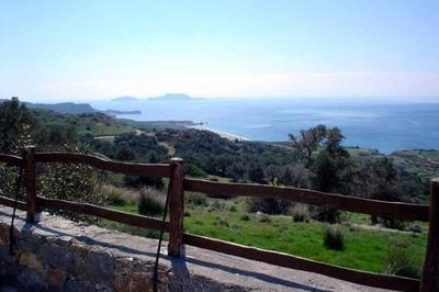Villa in Agia Triada With Pool & Near Beach
