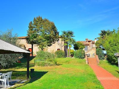 Peccioli Family Retreat