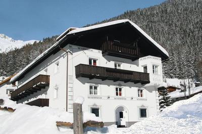 Apartment in Ischgl for Winter Sports Enthusiasts