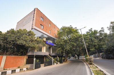 Fabhotel Elvilla I