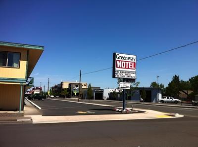 Greenway Motel