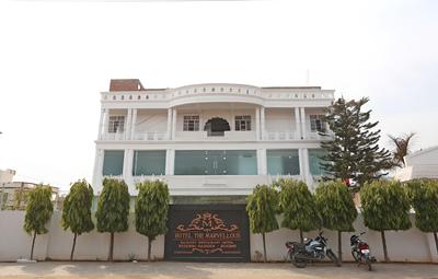 OYO 42965 Hotel The Marvellous