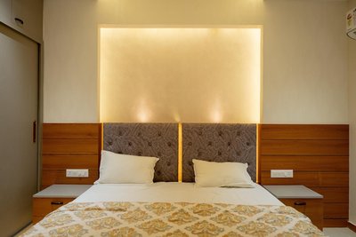 Onlystay DLF My Pad Gomti Nagar Suites