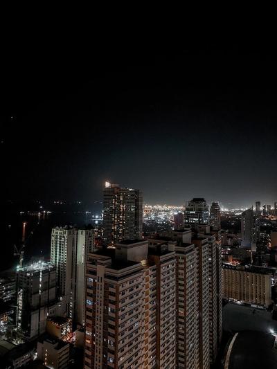 Budget Stay with Bay & City Lights View