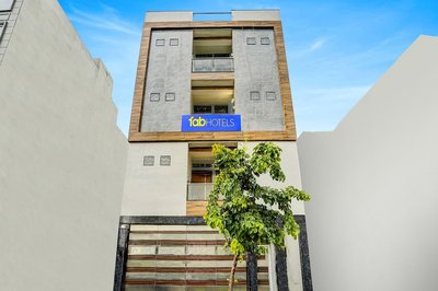 Fabhotel Kishori Inn