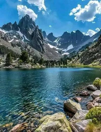 Glacier National Park Travel Agency