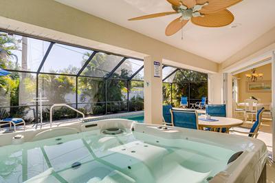 Beachy Port Charlotte Home w/ Hot Tub & Pool!