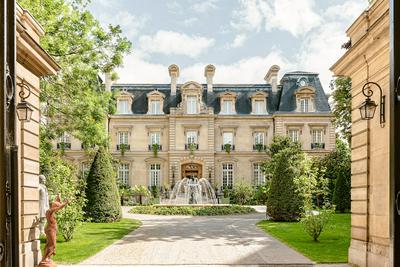 Saint James Paris - Relais & Chateaux