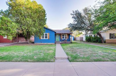 Chic Home ~ 2 Mi to TTU w/ Grill & Yard in Lubbock