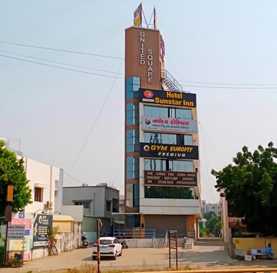 Hotel Sunstar Inn
