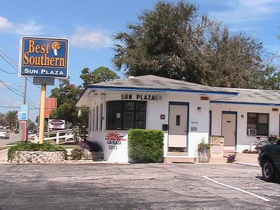 Best Southern Sun Plaza Motel