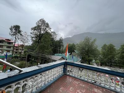 The Locals By Roomshala