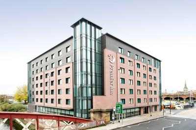 Premier Inn Manchester City Centre West