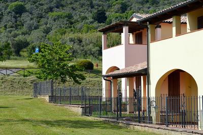 Family Pool Suvereto Bilo Ground 1
