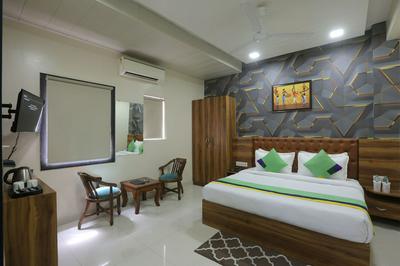 hotel hi life DX