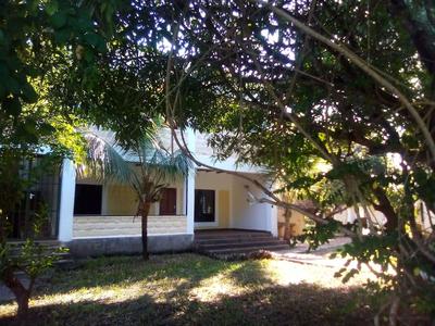 Apple Mango Apartments