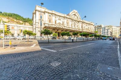 Mergellina Studio Apartment by Wonderful Italy