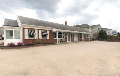 Broadway Court Motel